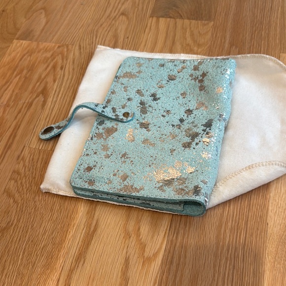 Chic Sparrow A5 Snap Closure Notebook Journal - Special Edition - Picture 5 of 7